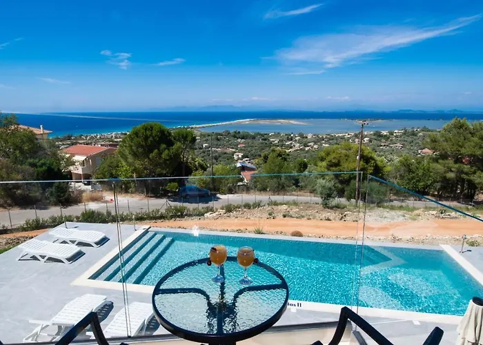 Voula Luxury Frínion